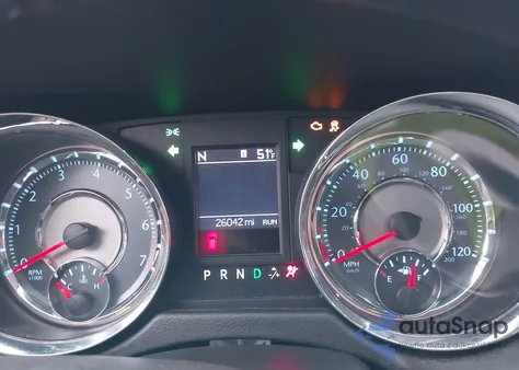 2013 Chrysler Town & Country Touring-L z USA, uszkodzony, nr VIN 2C4RC1CG1DR623829